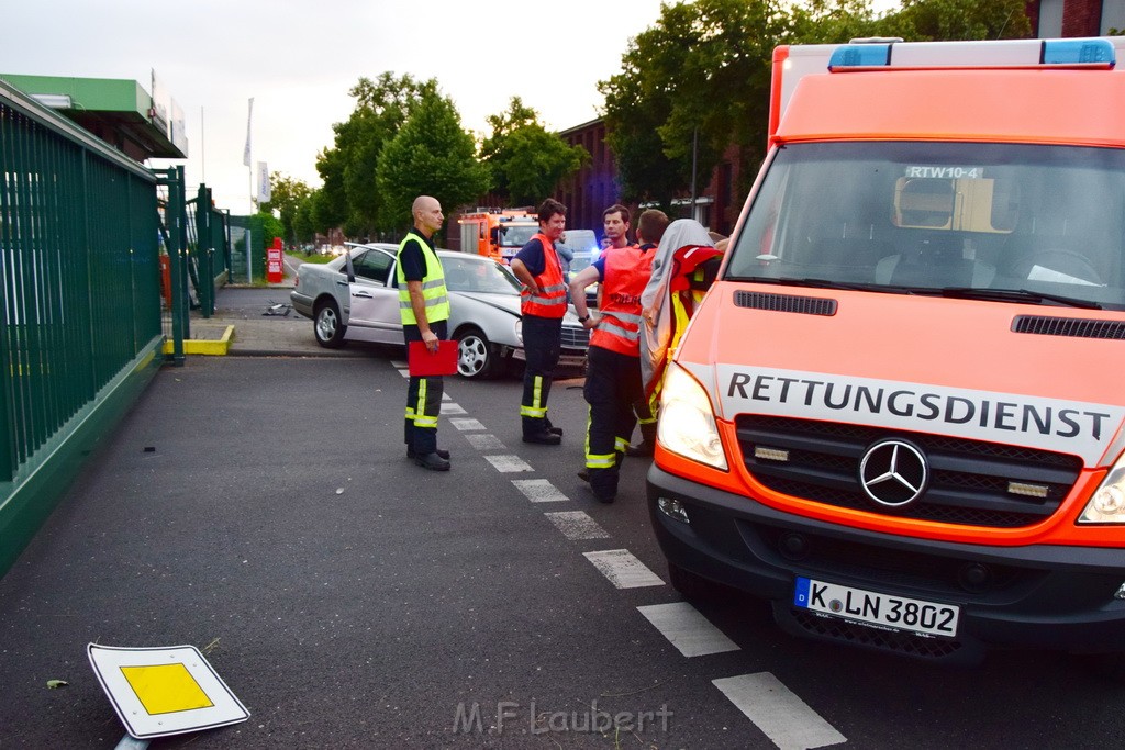 VU Koeln Kalk Dillenburgerstr P04.JPG - Miklos Laubert